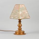 1056 2005 TABLE LAMP